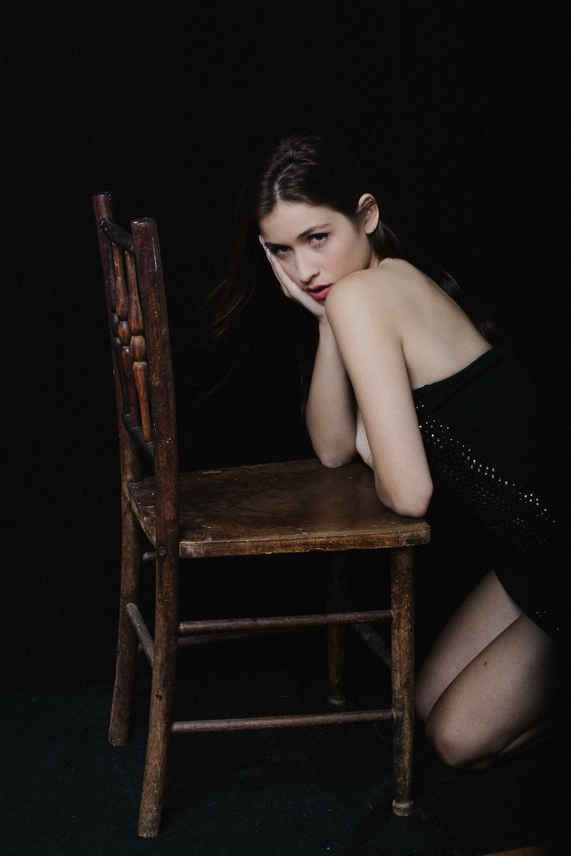 Emily V, foto 47