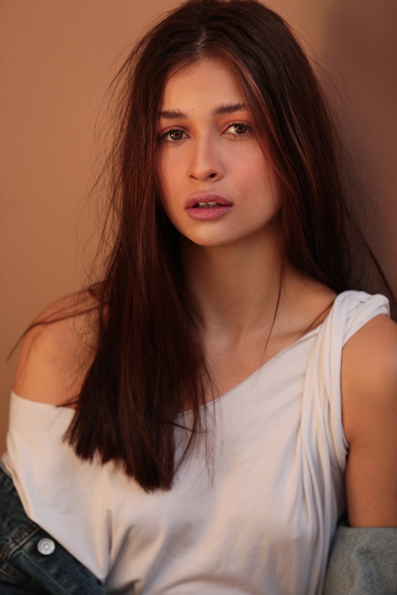 Emily V, foto 54