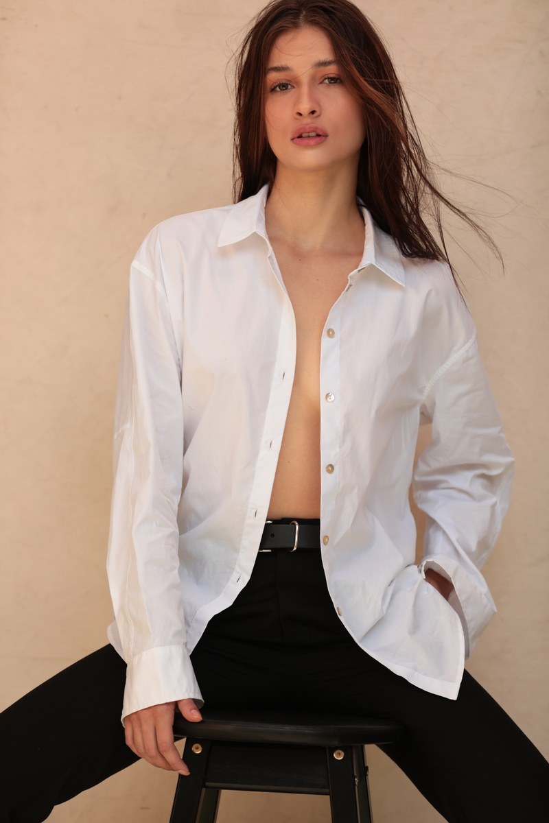 Emily V, foto 61